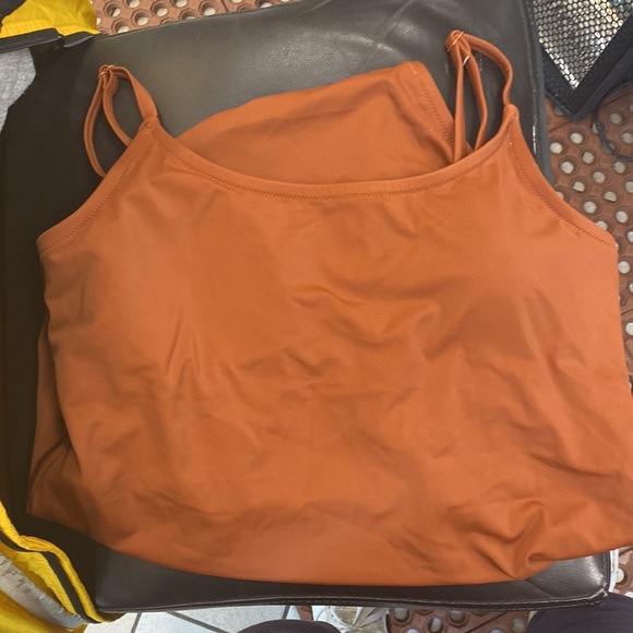 Amazon Essentials Thin Strap Scoop Neck One-Piece Swimsuit – Brown (Size M) - Picture 8 of 9